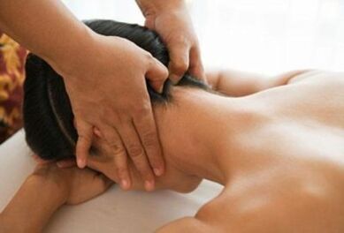 Massagem no pescoço