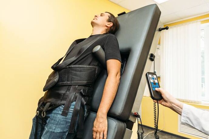 tração nas costas para osteocondrose